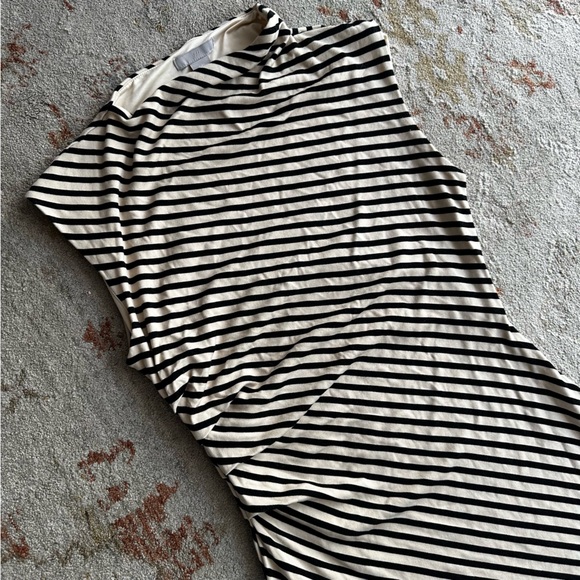 🤎cute dress🤎 - Picture 2 of 4